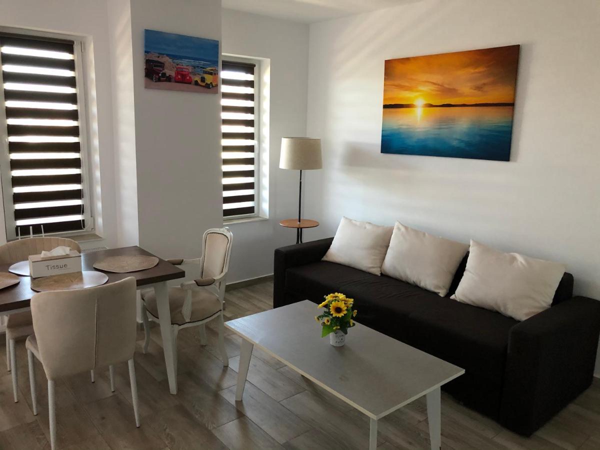 Lotus Northsea Apartment Mamaia Extérieur photo